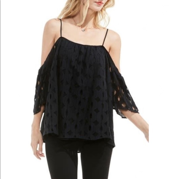 Vince Camuto Tops - NWT Vince Camuto Off Shoulder Lace Top, Size PS